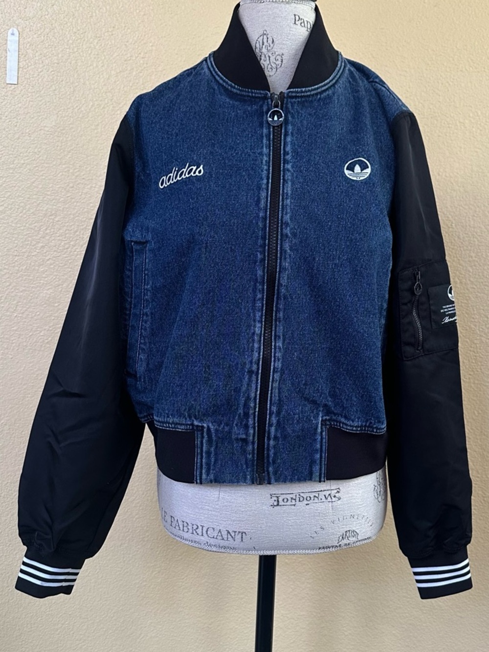 Adidas Originals SST Denim Graphic Varsity Bomber Jacket Size Medium Like New! - Picture 4 of 11